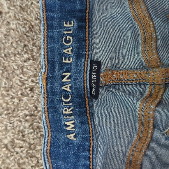American Eagle Denim Shorts - Picture 3 of 5